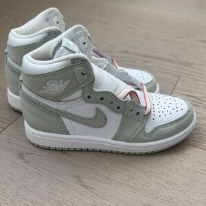 Jordan 1 high OG 12C Seafoam/white